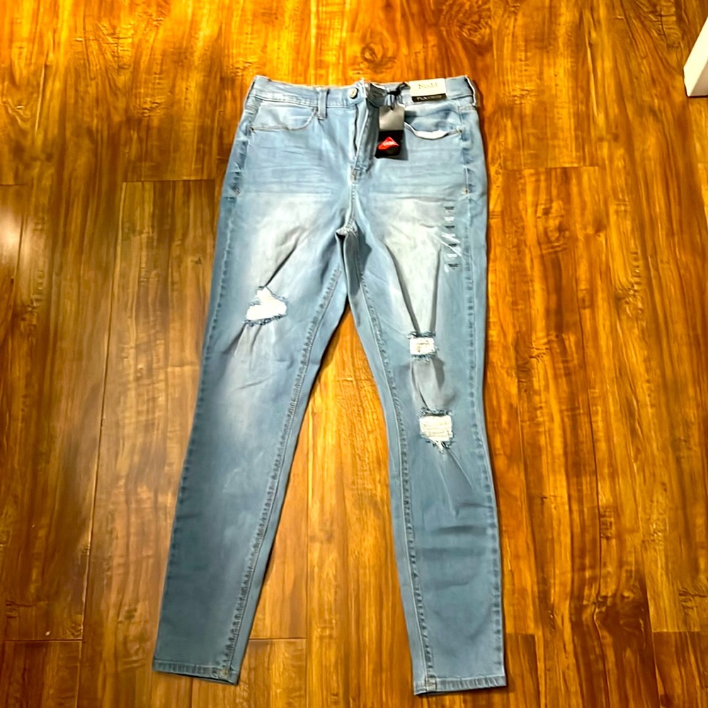 Mudd skinny jeans